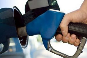 Azomureş consideră inoportună construirea unei staţii de distribuţie a carburanţilor în imediata vecinătate a platformei