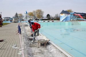 FOTO: Complexul „Week-end” se pregăteşte de 1 mai!