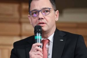 Peste 210 milioane lei pentru infrastructura de sănătate, de transport şi cea socială din judeţul Prahova