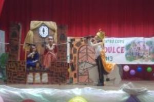 Cei mai mici actori constanteni se intrec la Festivalul Casuta de turta dulce (galerie foto)