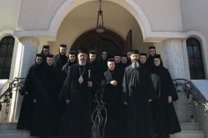 ÎPS Irineu, vizită arhierească la Mănăstirea Recea