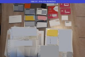 Perchezitii in Capitala si in mai multe judete printre care si Constanta. 11 persoane, retinute pentru inselaciune si spalare de bani