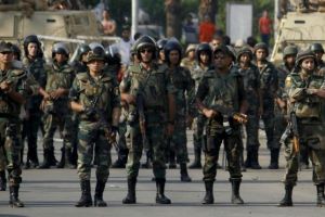 Emmanuel Macron scoate ARMATA împotriva vestelor galbene: Franţa recurge la celebrele trupe anti-tero pentru a-i linişti pe manifestanţi