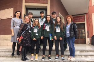 Șase elevi de la Școala „Miron Costin” au devenit italieni, pentru o săptămână