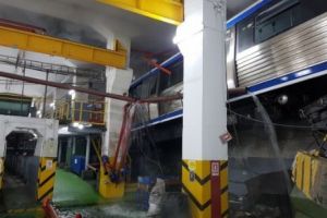 Bucureştenii, în pericol de moarte, la metrou