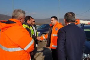 FOTO/ VIDEO: Ministrul Transporturilor, Răzvan Cuc, inspectează stadiul lucrărilor la autostrada A10 Sebeş-Turda, Loturile 1 şi 2