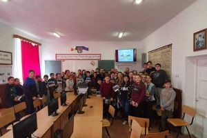 Elevii din Tulgheş au sărbătorit Ziua Internaţională a Pădurilor