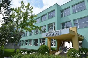 VIDEO – Camin pentru elevii  Şcolii Kronstadt