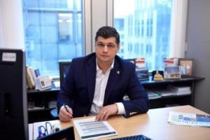 Europarlamentarul Laurenţiu Rebega, trimis în judecată pentru fraudă cu fonduri UE