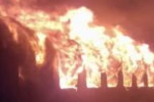 Vagoane mistuite de flăcări în cea mai veche gară din România!