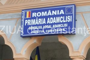 O societate din Constanta se va ocupa de renovarea si modernizarea caminului cultural din Zorile, comuna Adamclisi (document)
