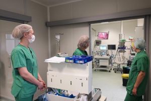 O nouă premieră medicală la Braşov. Chimioterapie pulverizată direct pe tumoră