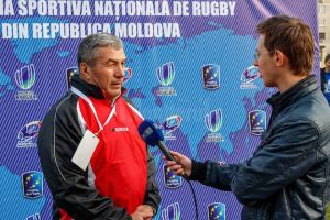 Antrenorul sucevean Constantin Vlad pregăteşte naţionala Moldovei pentru meciurile cu ...