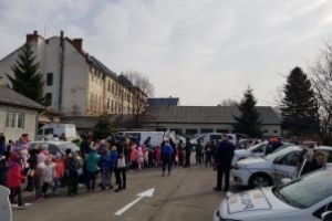 1.500 de copii au venit sa sarbatoreasca Ziua Politiei Romane alaturi de politistii din Sighetu Marmatiei