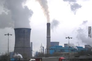 Explicaţia pentru zgomotele puternice care se aud dinspre Combinat