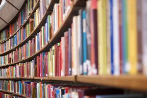 Concurs pentru ocuparea a şase posturi vacante la Editura „Hargita Nepe“ din Miercurea-Ciuc