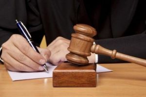 Un deţinut obţine condamnarea României la CEDO că nu i-a permis să facă gimnaziul la 27 de ani