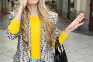 Oferta de primăvară: sacouri la preţuri irezistibile. Investeşte inteligent în garderoba ta!