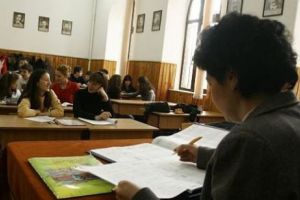 Vacanţă de Paşti 2019. Cât mai durează şcoala şi când se ia vacanţa de Paşti. Modele de subiecte Evaluarea Naţională pentru clasa II, a IV-a şi a VI-a