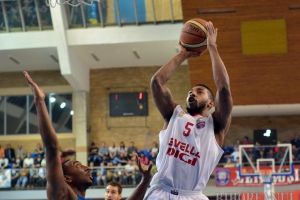 Veste bună pentru fanii baschetului: Sean Barnette revine la CSM CSU Oradea!