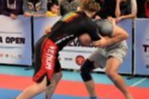 Demonstraţie inedită la Reşiţa! Jiu-jitsu brazilian, în sala din Triaj