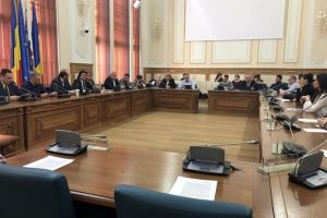 Ședinţele de îndată marca Robu, un eşec total. Plimbări degeaba la primărie, fără cvorum