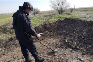 Un proiectil exploziv descoperit, vineri, la  Zimandu Nou