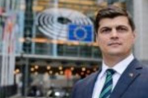 Rebega, out de pe listele de europarlamentare ale Pro România