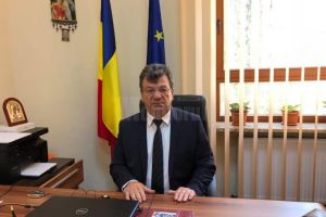 Virginel Iordache anunţă că va trebui ca primăriile să asigure iluminatul tuturor ...