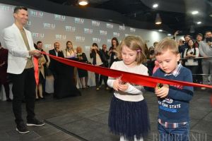 Fit4U te vrea sănătos! Primul centru dedicat vieţii sănătoase din Oradea, inaugurat în magazinul Crişul, după o investiţie uriaşă (FOTO / VIDEO)