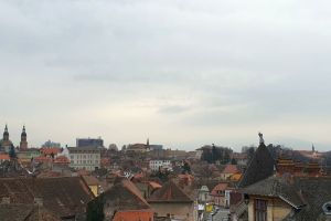 Vremea caldă pentru weekend –  Săptămâna viitoare revin ploile şi scad temperaturile