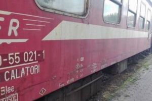 Un alt tren a deraiat în România. Traficul a fost blocat. Breaking News