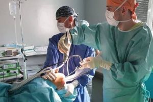 FOTO: Intervenţie în premieră la Spitalul “Dr. Gheorghe Marinescu” din Târnăveni!