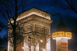 Arcul de Triumf va fi iluminat mâine, de la 18.30, în roşu. Este culoarea care semnifică lupta împotriva tuberculozei