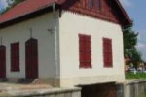 Monument unic! Casa stăvilar de la Coştei funcţionează şi astăzi, la 259 de ani de la inaugurare