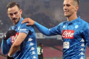 Panică în vestiarul lui Napoli! Un coleg de-al lui Chiricheş a fost diagnosticat cu gripă porcină