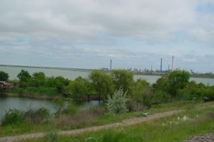 Judetul Constanta: Barca, rasturnata pe lacul Tasaul. Intervin salvatorii