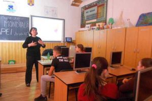 FOTO: “Ziua Mondială a Apei-22 martie” sărbătorită la Liceulului Teoretic Teiuş