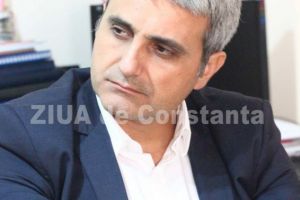 Parasiti apartamentele cumparate pe vremea lui Ceausescu!“:  USR vrea pedeapsa cu inchisoarea pentru promovarea simbolurilor comuniste. Ce le transmite deputatul Robert Turcescu