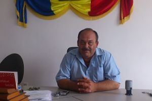 Primaria Lădeşti a asfaltat porţiuni de drumuri în satele Găgeni şi Lădeşti, cu fonduri proprii