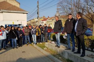 FOTO&LIVE. Începe a patra săptămână de grevă la Electrolux! #Electroluxrezist