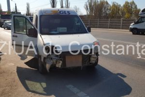 Constanta. Accident rutier pe bulevardul Aurel Vlaicu, zona fabrica de paine Dobrogea. O fetita, lovita de masina (galerie foto) 