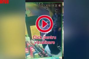 Haine de piele şi blănuri scumpe, furate dintr-un magazin de la Iulius Mall