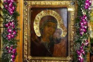 EXCLUSIV Pentru prima dată, icoana făcătoare de minuni de la Ghighiu vine la Sibiu