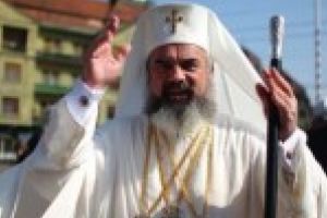 “Pacatul stramosesc” al Bisericii Ortodoxe, aurul si masinile de lux