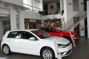 Ce pretenţii au firmele de la mecanicii prezentului. Salariile pe care le pot câştiga (FOTO)