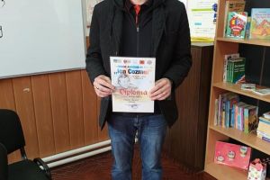 Marele premiu al Festivalului judeţean de poezie „Ion Cozmei”, ediţia a II-a, câştigat ...