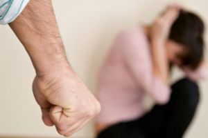 Locuinţe pentru victimele violenţei în familie