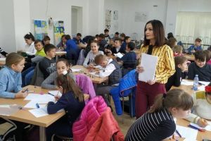 Sute de elevi suceveni, la Concursul de cunoştinţe astronomice „Equinox”