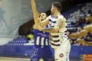 Baschetbaliştii de la SCM Timişoara, pauză de o săptămână într-o perioadă foarte dificilă. Care e situaţia datoriilor către foştii jucători